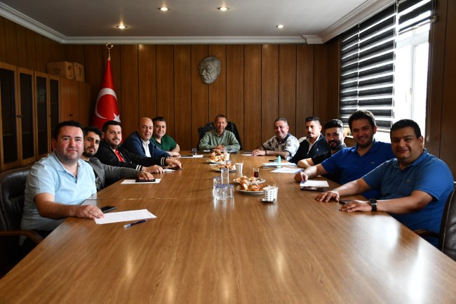 As Başkan'ın İstifa istediği kabul edilmedi.