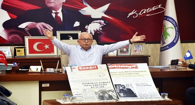 Ankara yollarına düşelim, Hep beraber Bahçeliye gidelim.