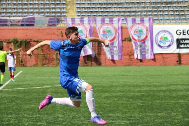 Takım Kaptanı Süper Amatör Lig'e transfer oldu.