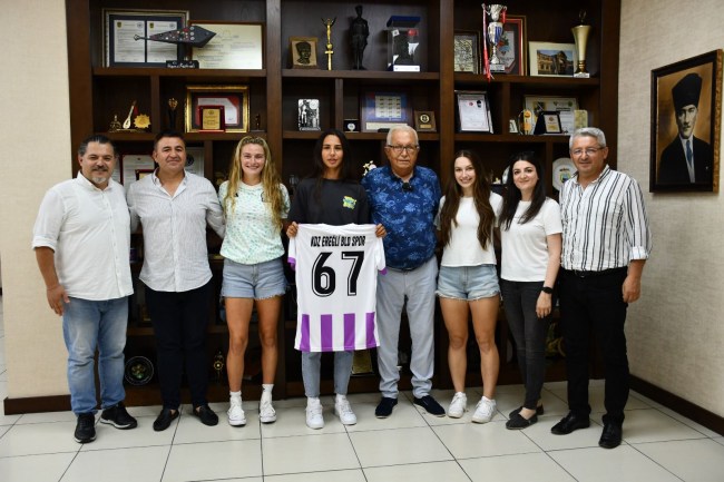 Posbıyık ''Kadın Futbol Takımımızı güçlendirmeye devam ediyoruz.''