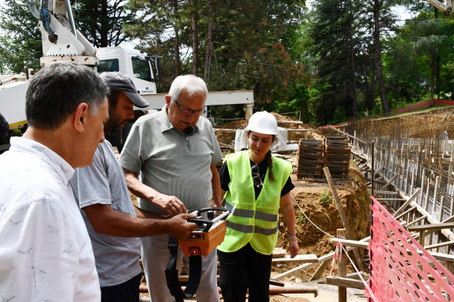 Kafeterya ve Gezi alanı çalışmaları hızla devam ediyor.
