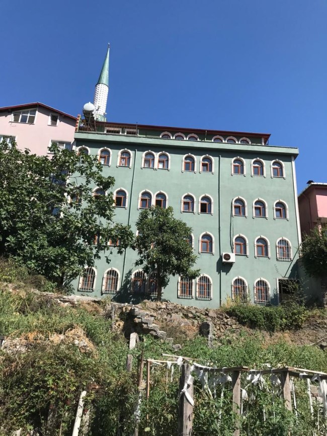 Zonguldak Belediyesi kaçak kata sessiz !