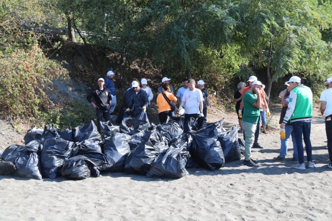 Yaşanan yerdeki insanların kalitesi, çevresinin temizliği ile ölçülür.