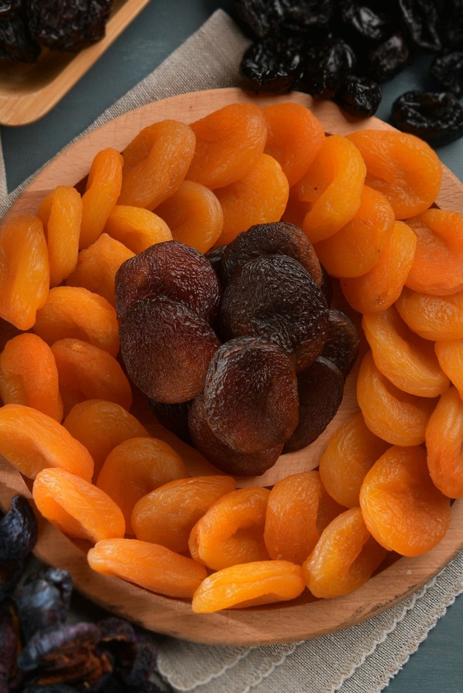 Kuru kayısı ihracatından 290 milyon dolar gelir.