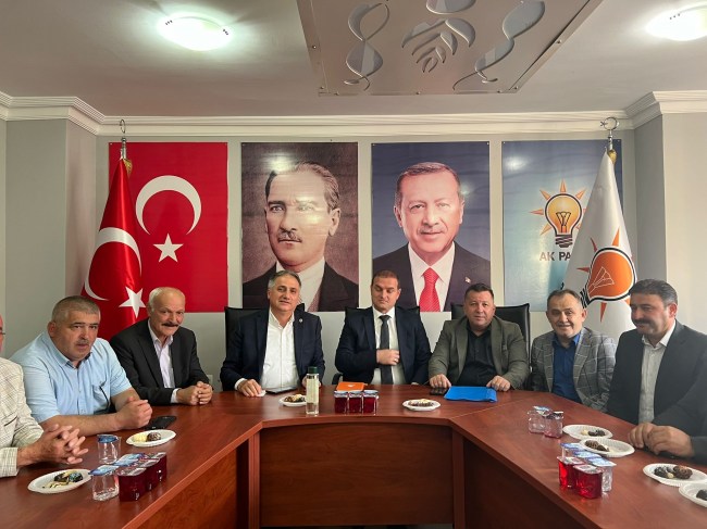 Mv. Bozkurt, muhtarlar derneğini ziyaret etti.