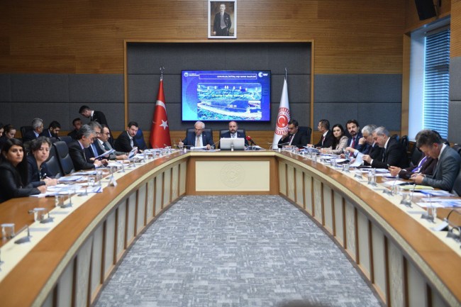 Mv. Ertuğrul sorunları komisyonda dile getirdi