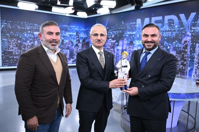 Tıskaoğlu, Bakan Uraloğlu ile görüştü.