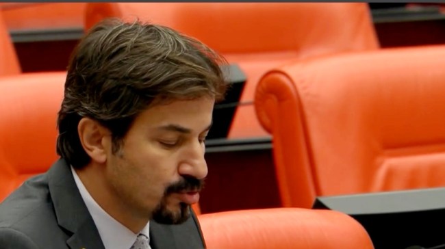 Kaçak maden ocaklarını dile getirdi.