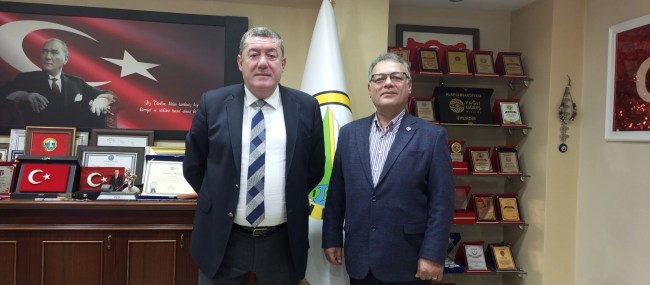 Nuri Tekin, CHP'nin Alaplı belediye başkanı adayı.