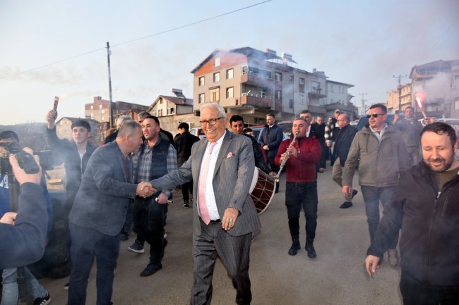 Posbıyık Ören ve Ömerli'de coşkuyla karşılandı.