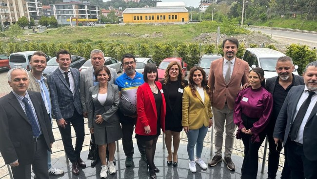 Mv. Ertuğrul,'' Bu anlamlı etkinliğe bizleri davet eden herkese teşekkür ediyorum.''