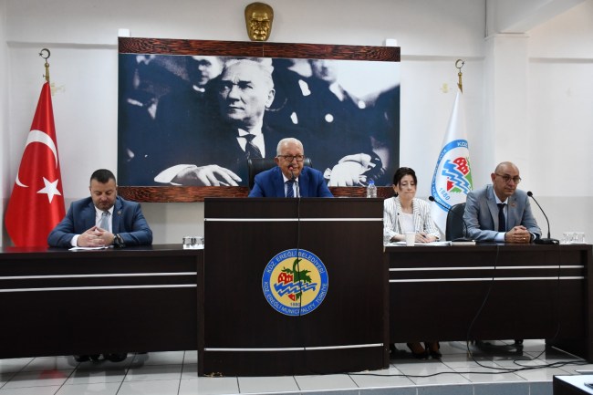 Posbıyık, '' Tasarruf tedbirleri genelgesi belediyelerin elini kolunu bağladı.''