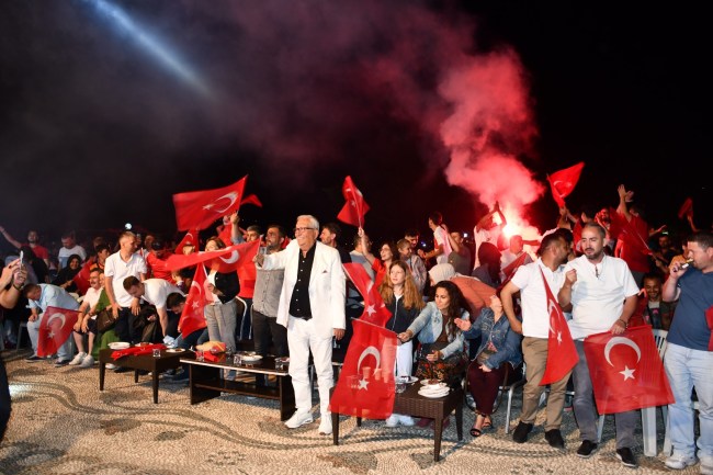 Ülke olarak elde ettiğimiz büyük zafer.