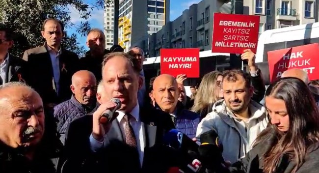 Yavuzyılmaz; “Türkiye kirli bir oyunun içine itiliyor”