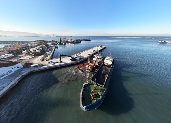 Bozhane Limanı yenileme çalışmalarında finale gelindi.