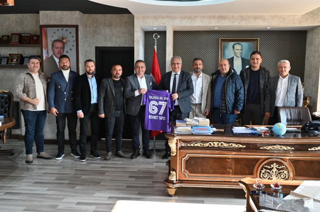 Ereğli Belediyespor Kaymakam Mehmet Yapıcı'yı ziyaret etti.