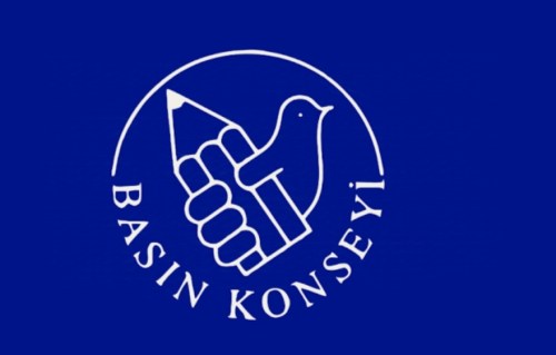 Bahçeli medya'yı tehdit ediyor. Savcıları göreve çağırıyoruz.