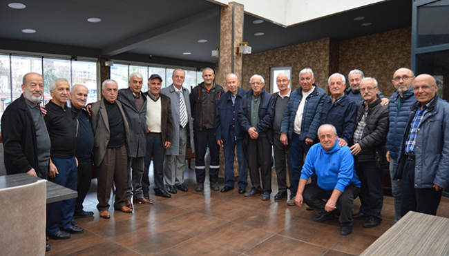 Erdemir Emeklileri aylık Cumartesi buluşmasını devam ettirdi.