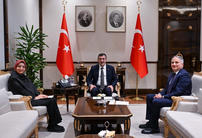 Milletvekili Bozkurt'un, bir ayağı Ankara da diğer ayağı Ereğli de