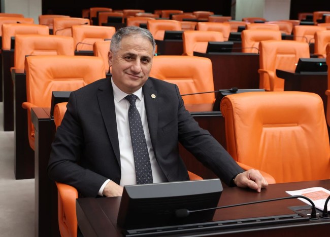 Bozkurt, '' Durmadan, yorulmadan çalışacağız. ''