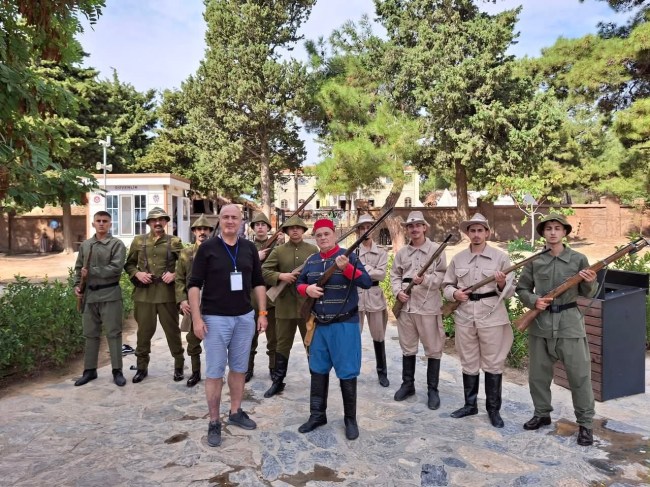 Yapımcılığını, Avustralya’da yaşayan Balıkesirli iş insanı Murat Dereli üstlendi.