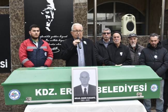 Belediye çalışanı Mikail Engin Karanfil son yolculuğuna uğurlandı