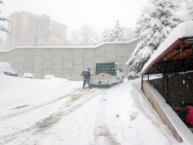 Olumsuzluk halinde ‘Alo 153 Zabıta’ hattını arayabilirsiniz.