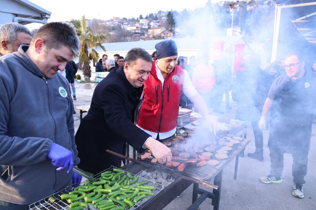 Başkan Erdem: ‘Karın Beyazına, Emeğin Alın Teri Karıştı!’