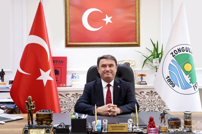 Başkan Erdem, '' Yeni yıl, yeni projeler demek. ''