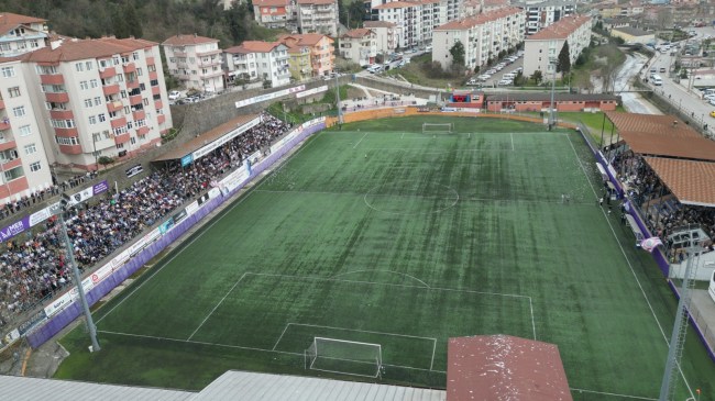 Bozkurt, '' Şehit Vefa Karakurdu Stadı ihaleye çıkacak ''