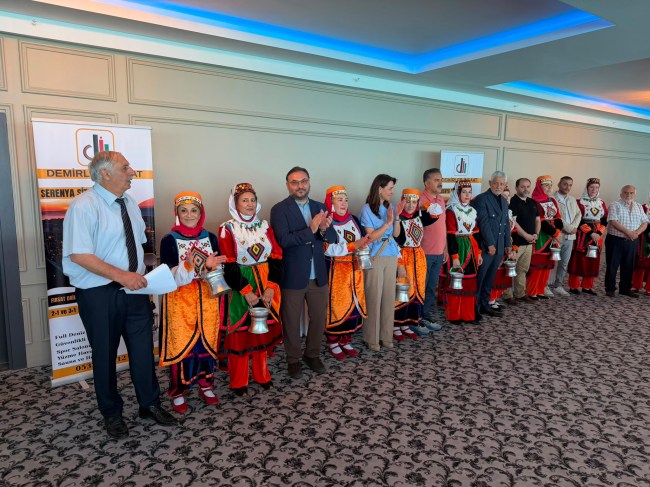Kars Ardahan Iğdır Kültür ve Yardımlaşma Derneği Kahvaltı Programı