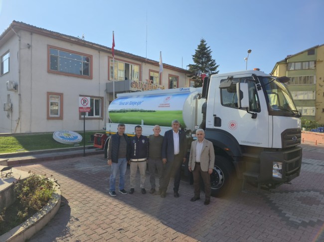 Gülüç Belediyesine 1 adet Ford Trucks 1833 DC arazöz hibe edilmiştir.
