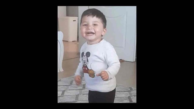 Doktorların müdahalesine rağmen 2 yaşındaki Hasan İsmail Öztürk kurtarılamadı
