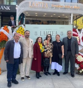 Tıskaoğlu, Ali Papilayı yalnız bırakmadı.