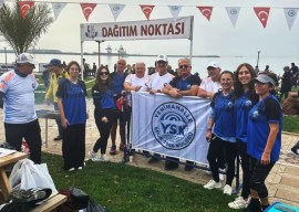 Yenimahallespor Kürek, Ereğli hamsi festivalini coşkuyla kutladı.