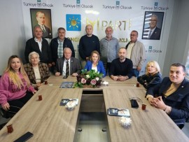 İYİ Parti, Kadına Yönelik Şiddete Karşı 81 ilde eş zamanlı basın açıklaması yayımladı