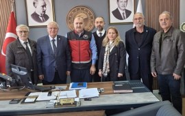 Başkan Erkmen, Tarımsal faaliyetlerin ve yerel üreticilerin durumu hakkında bilgi aldı