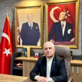 Buradan bir kez daha haykırıyoruz, Uyuşturucu insanlığın düşmanıdır.