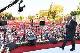 Yanımızda duran Milletimizle direnmeye devam edeceğiz. Ne Mutlu Türküm Diyene