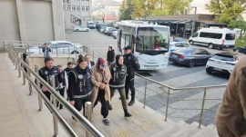 16 gözaltı...