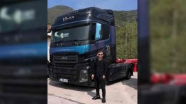 Feci Kaza… TIRlar çarpıştı…