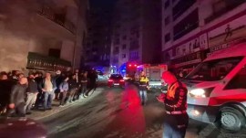 Enkaz altında kalan 2 kişiden birinin cansız bedeni çıkarıldı...