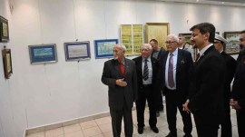 Muhteşem sergiler sanatseverlerin ziyaretine açıldı.