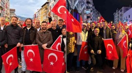 Yeni Parti Milletvekili Ertuğrul, İlçe Başkanı Boy ile kortej yürüyüşüne katıldı.
